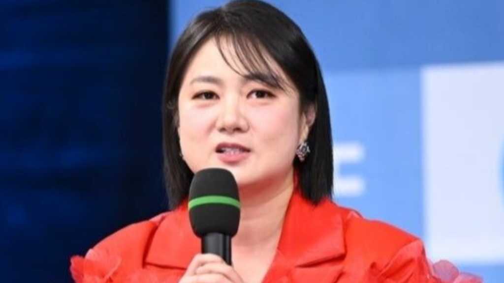 マネージャーへのパワハラ疑惑が浮上…パク・ナレ、傷害などの疑いで警察が立件