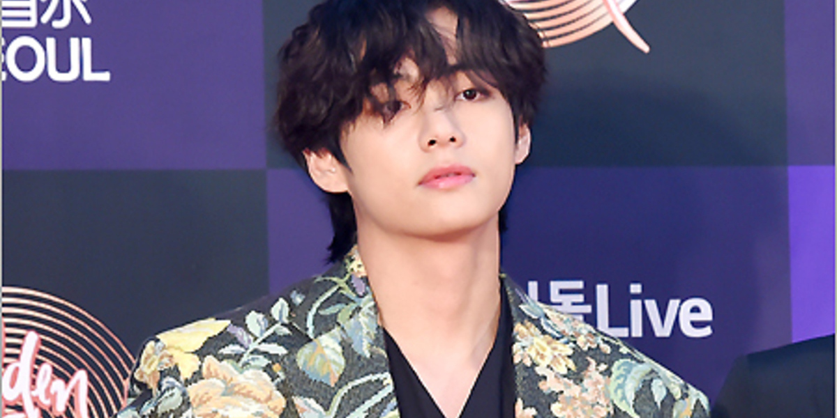 Bts 防弾少年団 のv 英メディアがヘアスタイルに注目 フリンジスタイルでトレンドを引っ張っている Kstyle