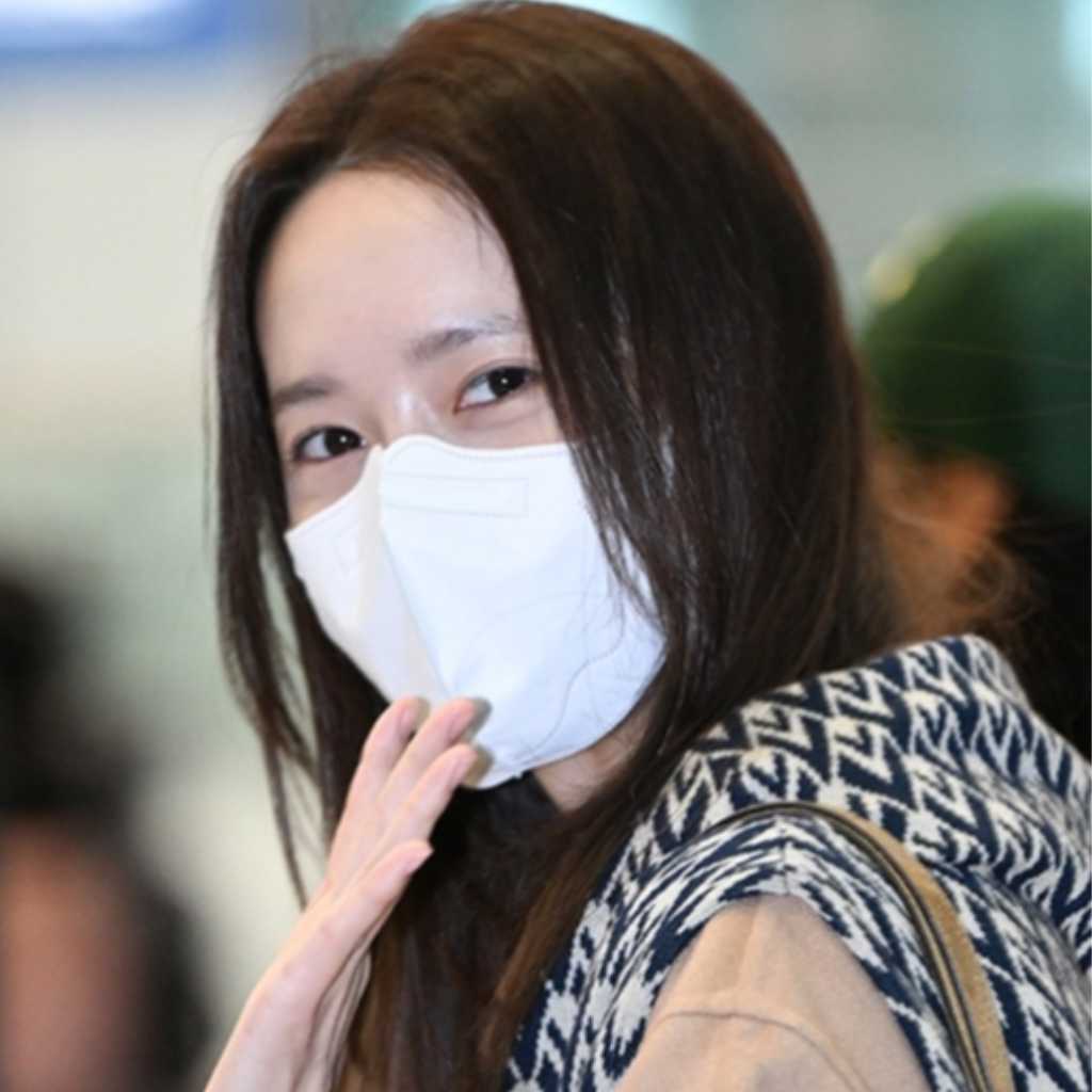 【PHOTO】少女時代 ユナ、ファッションショーを終えて韓国に到着（動画あり）
