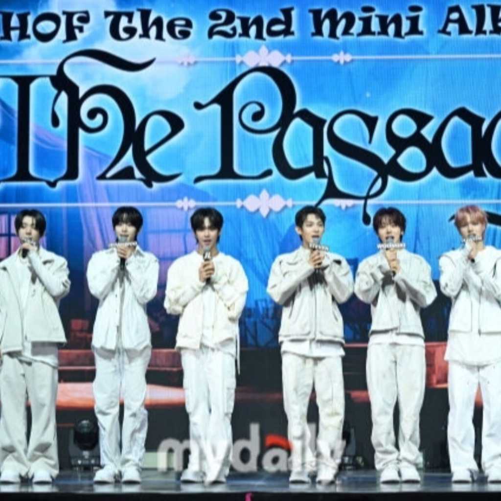 AHOF、2ndミニアルバム「The Passage」活動の目標を明かす“今年最高の新人として生まれ変わる”