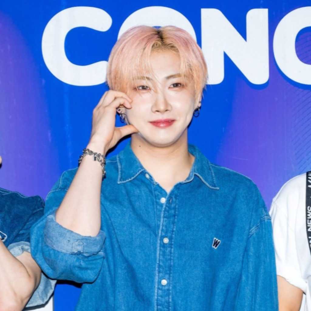 “活動休止中”VERIVERY ホヨン、11月27日の入隊を発表…グループから2人目