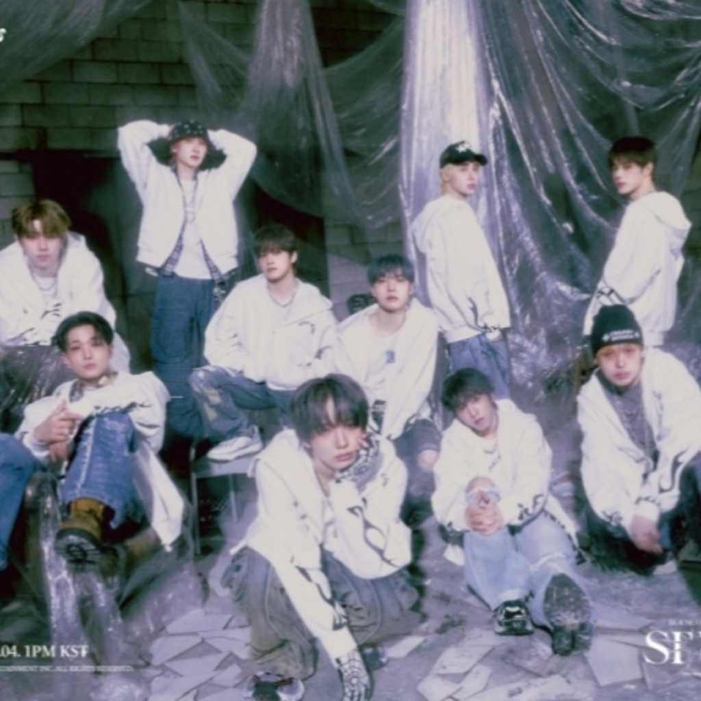 xikers、5thミニアルバム「HOUSE OF TRICKY : SPUR」TRICKYバージョンのポスターを公開