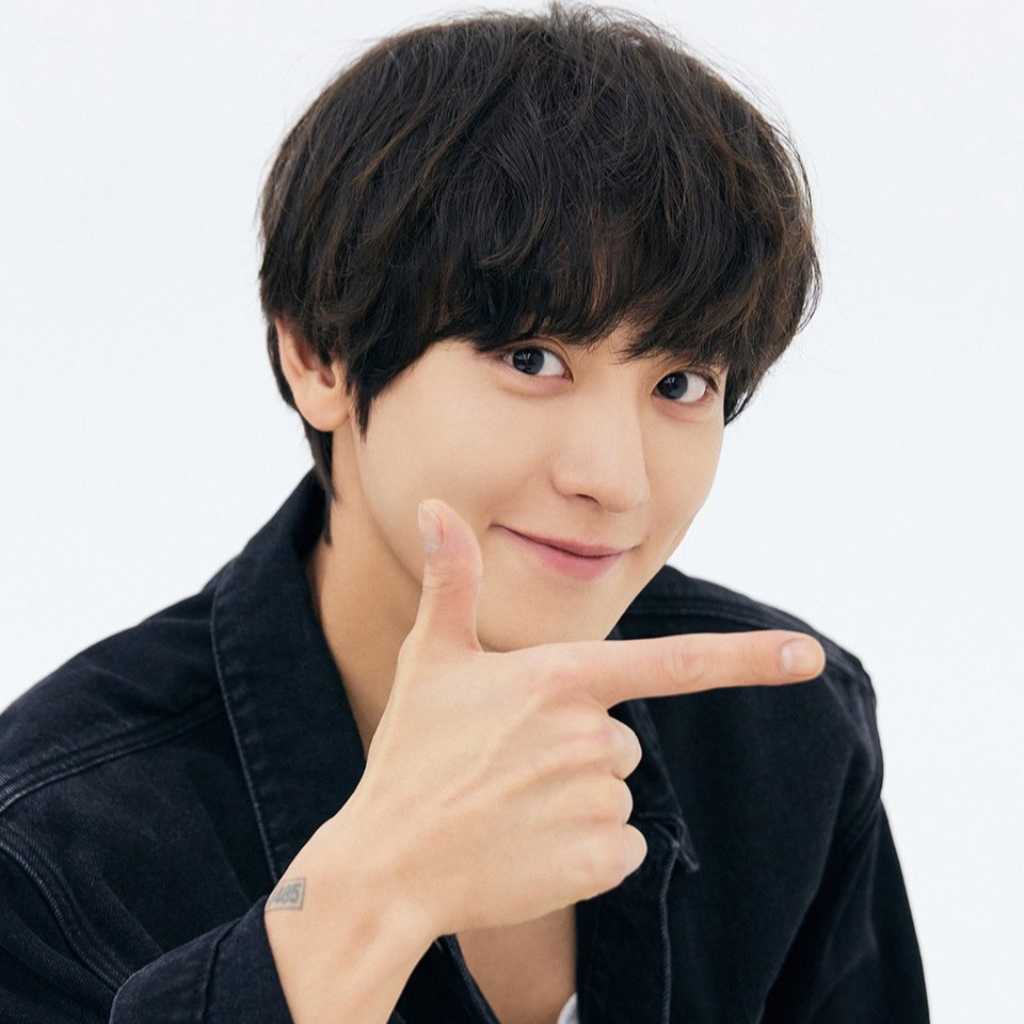 EXO チャンヨル、2ndミニアルバム「Upside Down」を発売“メンバーが気に入ってくれた…正直な助言も”