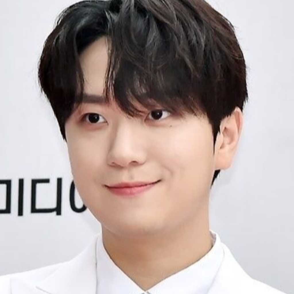 “キム・ヨナの夫”Forestella コ・ウリム、コンサート中に負傷