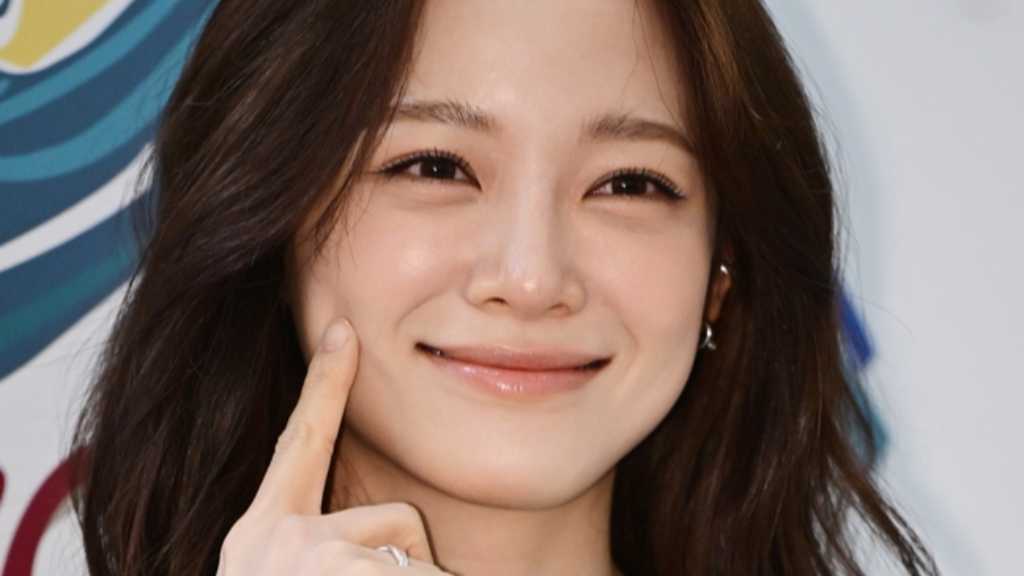 【PHOTO】キム・セジョン&fromis_9メンバーら、ブランド「LONGCHAMP」のイベントに出席