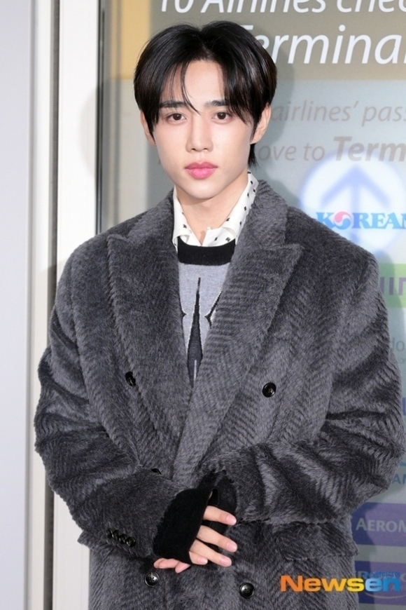 THE BOYZ ソヌ、退勤時の態度が議論に…自ら釈明「悔しい話が出ないよう