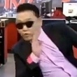 PSY、ダンス披露に驚き？シン・スンフンも思わずコメント「ステージじゃないんだから…」（動画あり）
