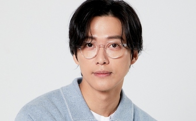 ナムグン・ミン、一途すぎる主人公のセリフに恥ずかしさも？「恋人～あの日聞いた花の咲く音～」裏話を明かす