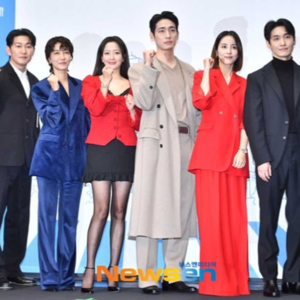 【PHOTO】キム・ヒソン＆ハン・ヘジンら、新ドラマ「次の人生はないから」制作発表会に出席