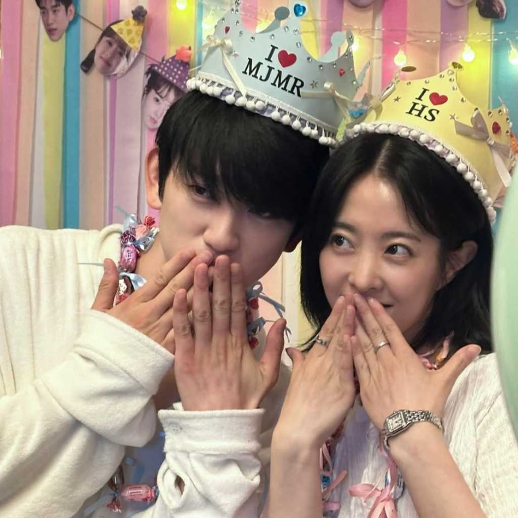 パク・ボヨン、GOT7 ジニョンとの愛らしい密着ショットが話題に！ドラマのビハインドカットを公開