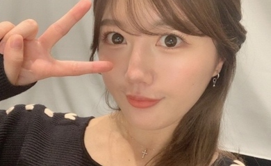 PHOTO】HKT48 宮脇咲良＆AKB48 宮崎美穂ら「PRODUCE48」収録終えて日本