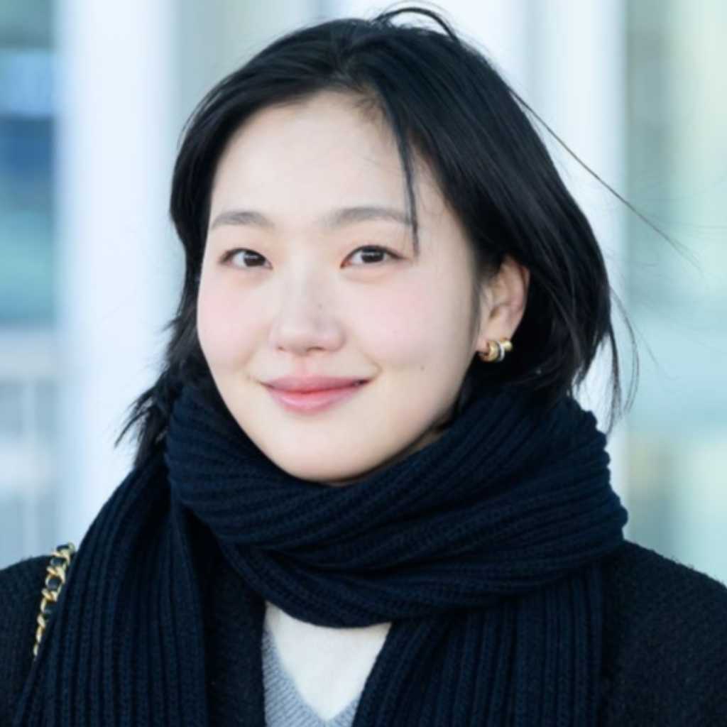 【PHOTO】キム・ゴウン、海外スケジュールのため出国