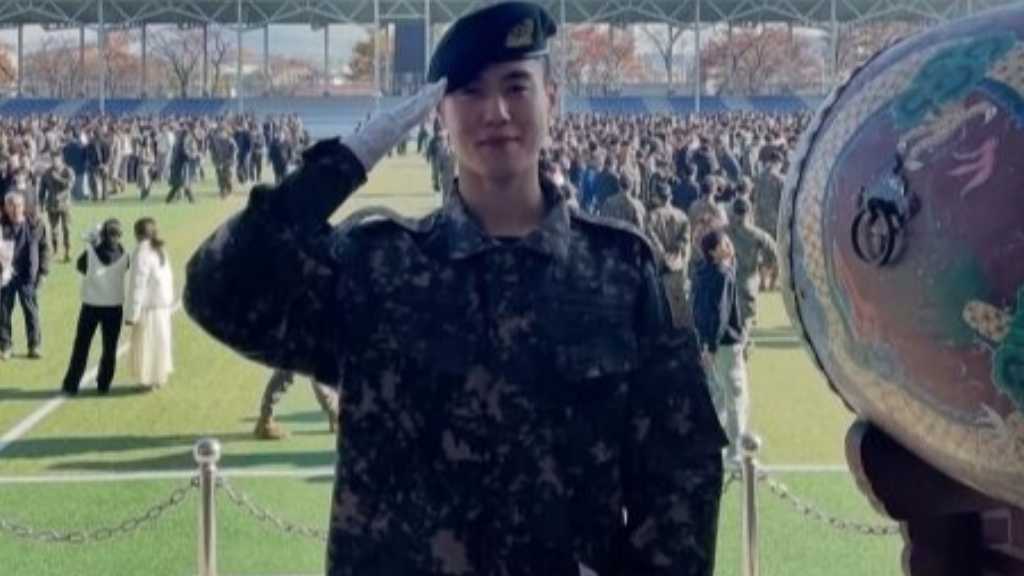 GOT7 ユギョム、入隊中の近況ショットを公開!凛々しい敬礼姿が話題