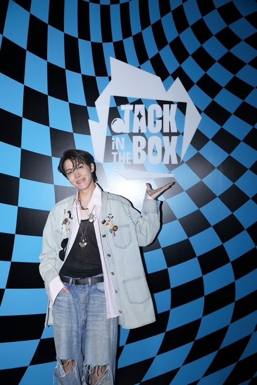 BTS ホソク 直筆サイン j-hope Jack in the box