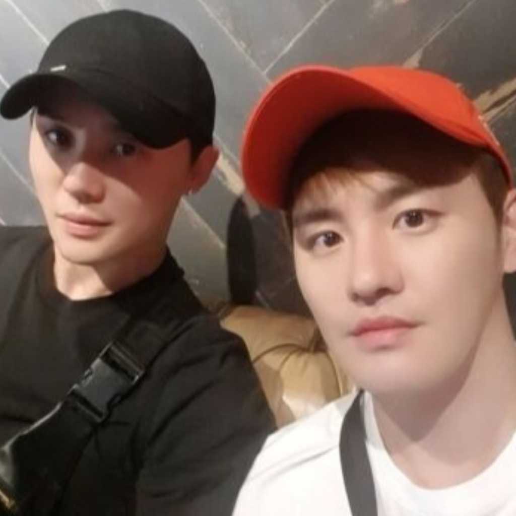 “ジュンスの双子の兄”キム・ムヨン、妻の第3子妊娠を発表「奇跡が訪れた」