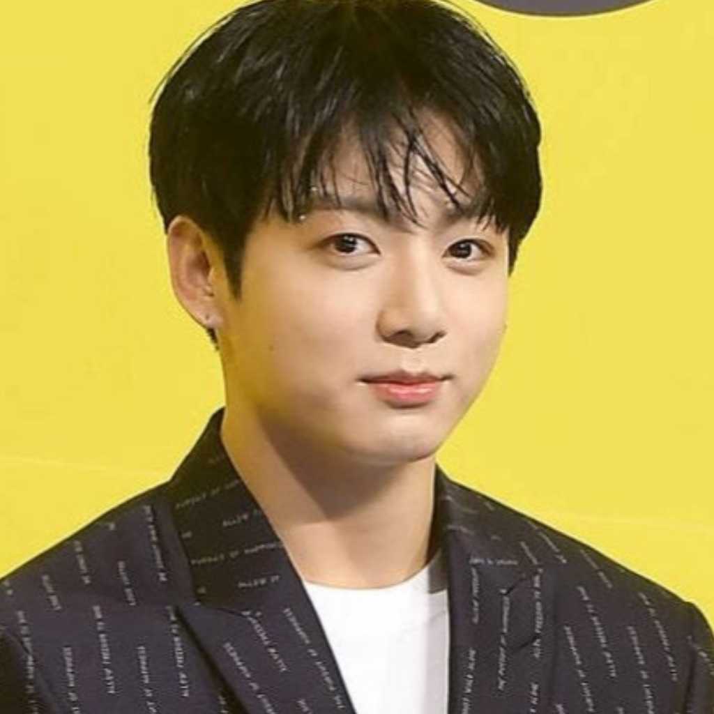 BTS ジョングク、新たに考案したレシピをライブ配信で披露！自身の腕前に驚き「お店を開こうかな」