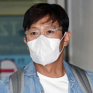 【PHOTO】イ・ビョンホン＆チョン・ウソン＆ハ・ジョンウ、海外スケジュールのためアメリカへ出国（動画あり）