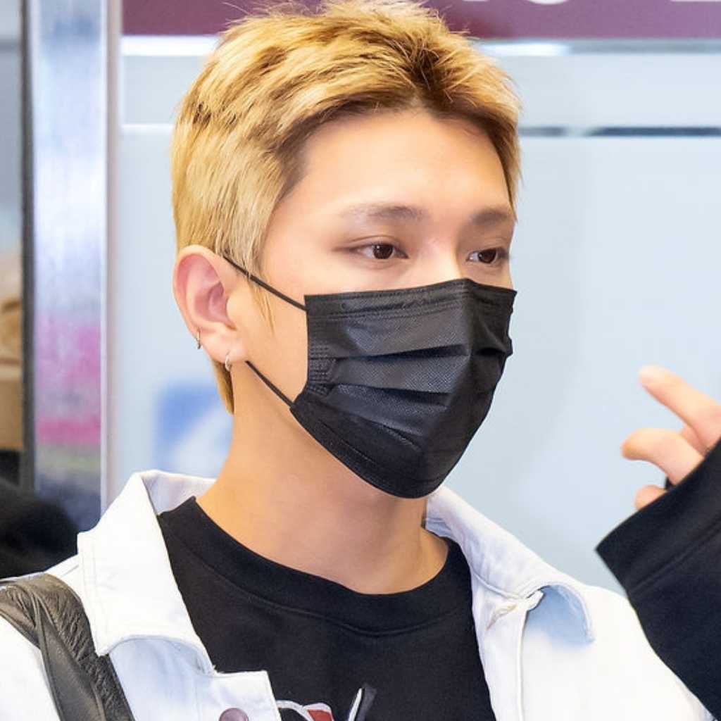 【PHOTO】SEVENTEEN、日本ファンミーティングを終えて韓国に到着