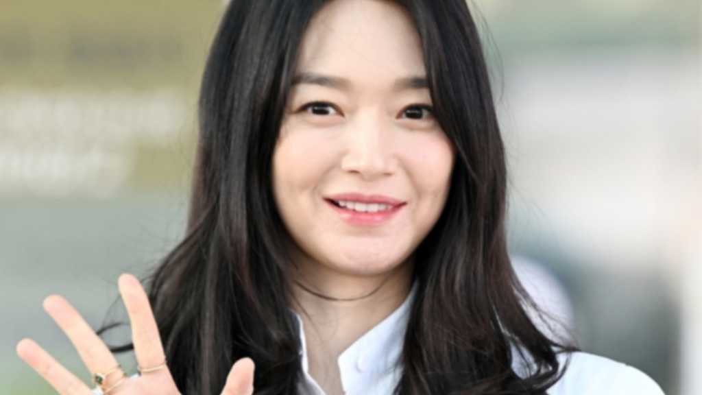 【PHOTO】シン・ミナ、海外スケジュールのためスペインへ出国（動画あり）