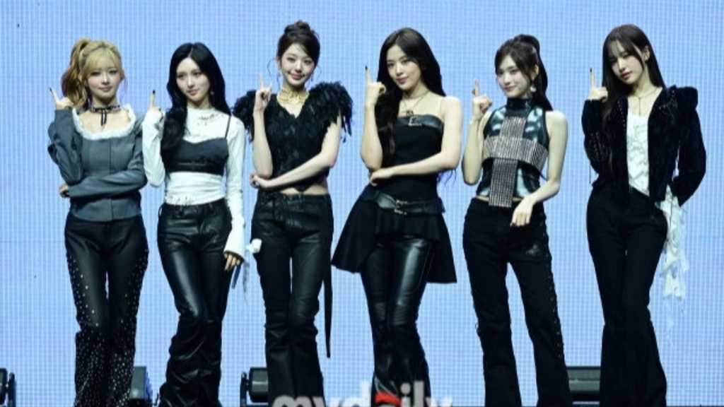 【PHOTO】IVE、2ndフルアルバム「REVIVE+」発売記念ショーケースを開催