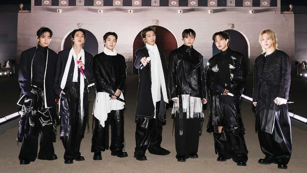 BTS、カムバック以上の意味を残した光化門公演…最も象徴的な場所で「胸がいっぱいになった」