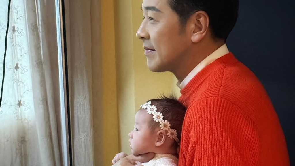 リュ・シウォン、生後50日の娘の写真を初公開…人形のような可愛らしさ