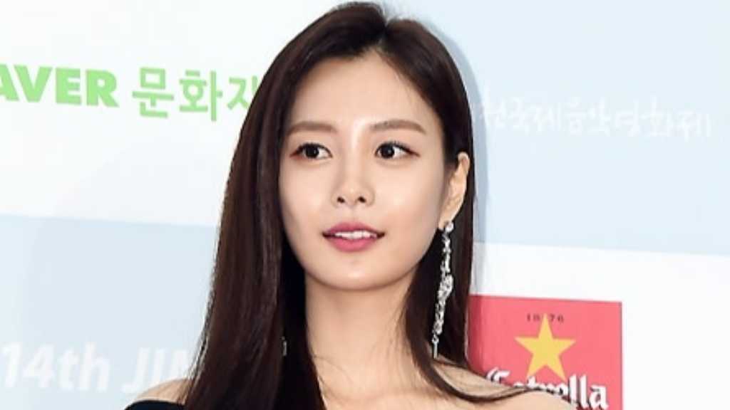 BTS ジミンを匂わせ議論に…ソン・ダウン、新たな事務所に移籍？報道を否定