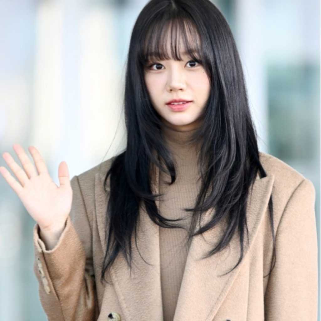 【PHOTO】Girl's Day ヘリ、海外スケジュールのため出国…秋の女神