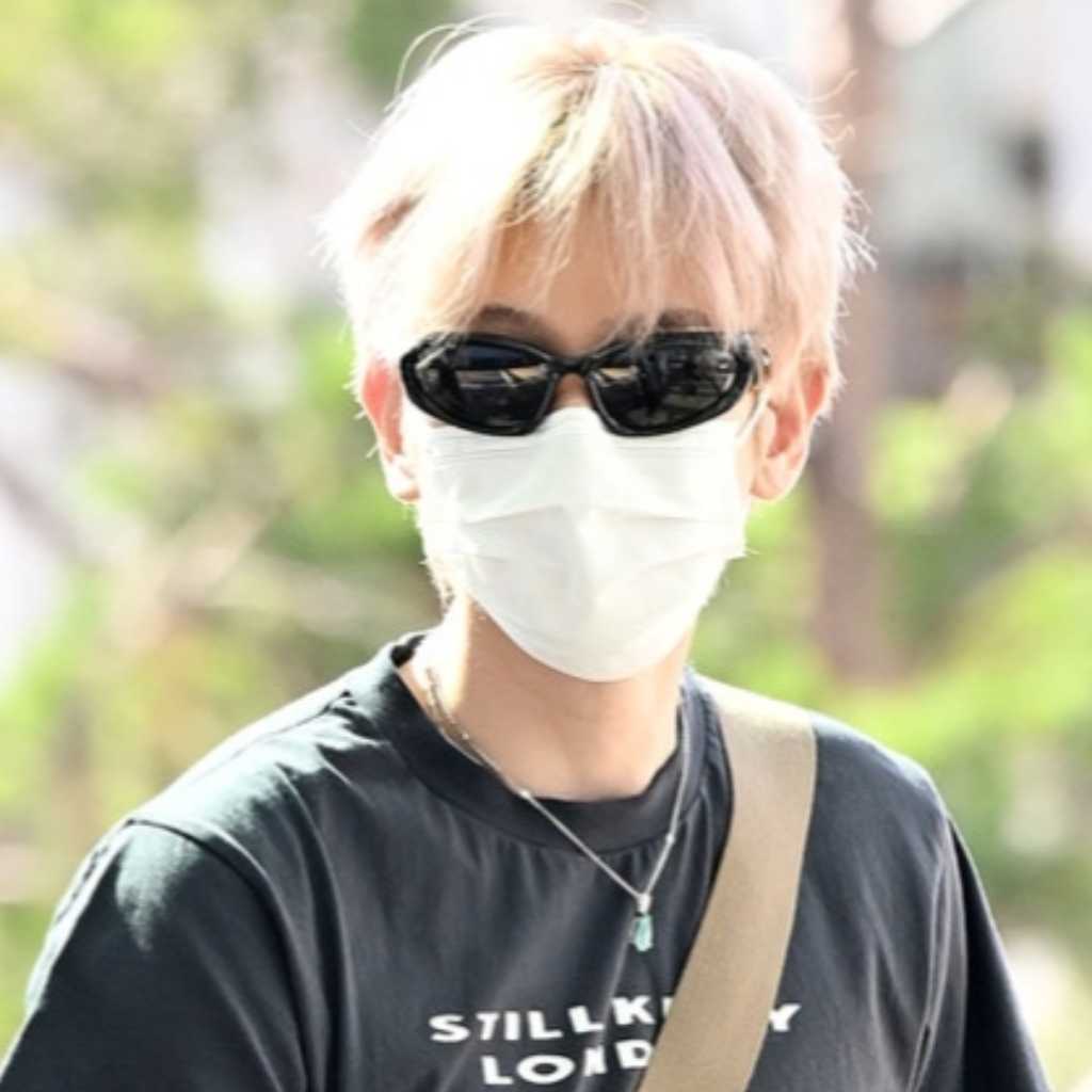 【PHOTO】EXO ベクヒョン、ワールドツアーのためマレーシアへ出国(動画あり)