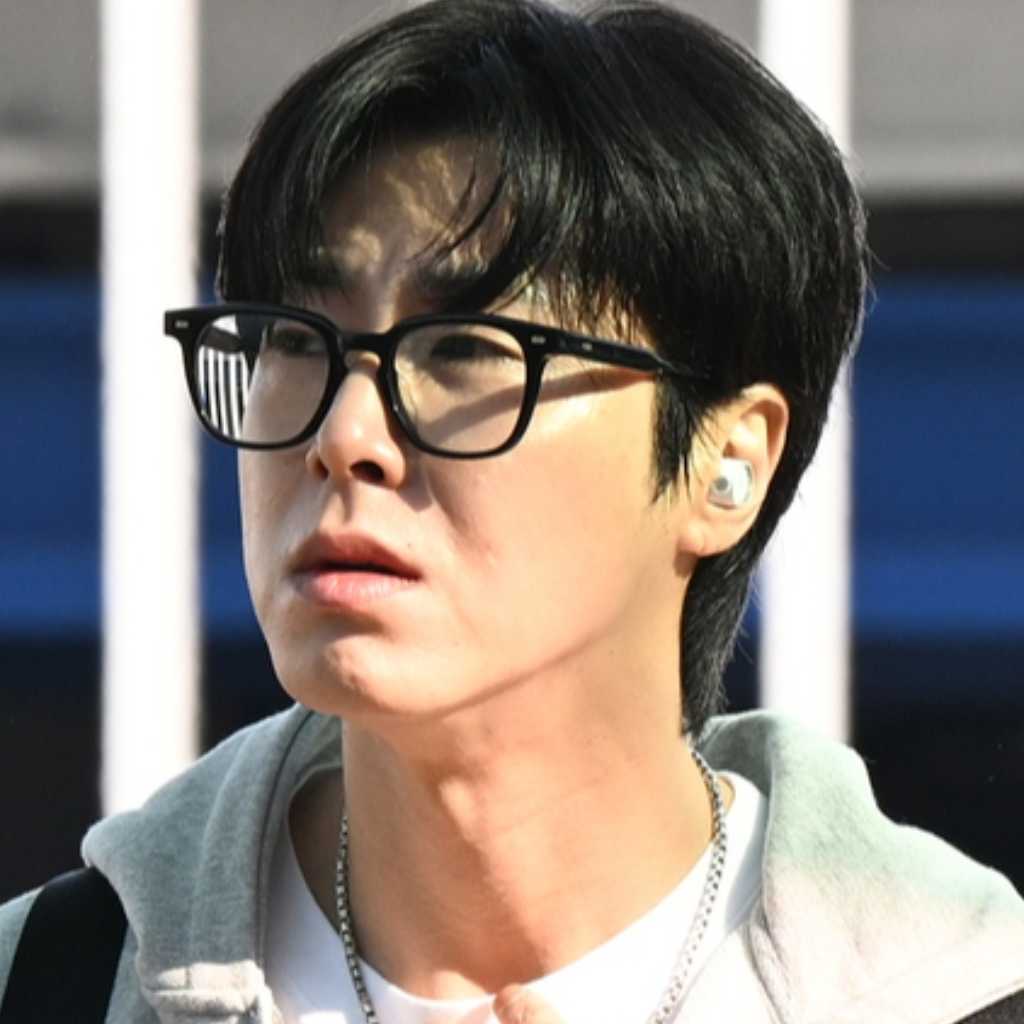 【PHOTO】東方神起 ユンホ、海外スケジュールのため中国へ出国