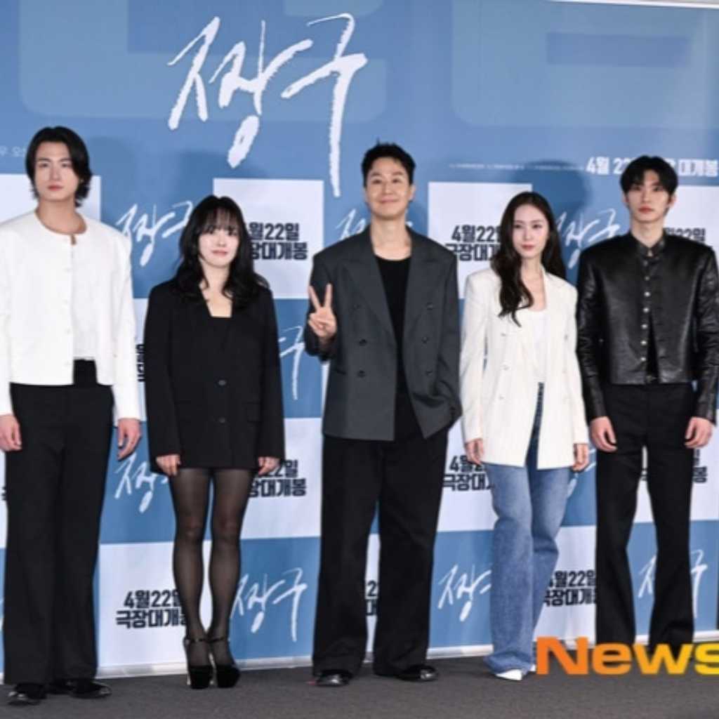 【PHOTO】チョンウ&f(x) クリスタル&シン・スンホら、映画「チャング」メディア試写会に出席