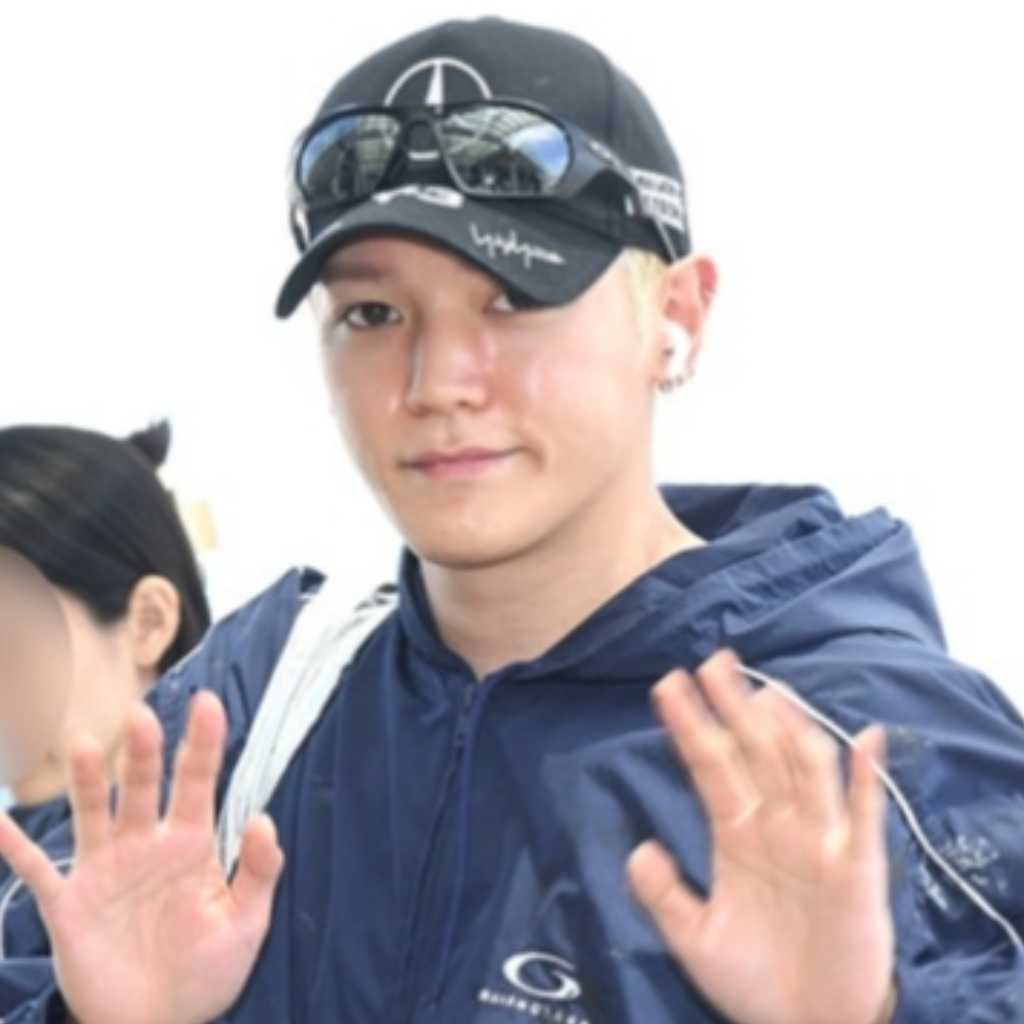 【PHOTO】NCT テヨン、海外スケジュールのため出国
