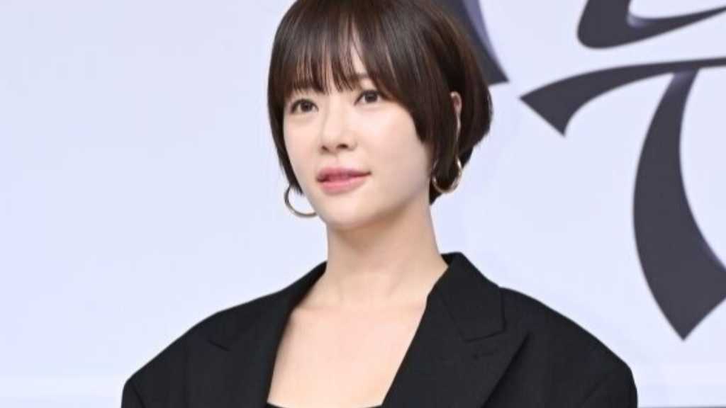 “4億円の横領容疑”ファン・ジョンウム、モデルを務める健康食品ブランドの広告が全削除に
