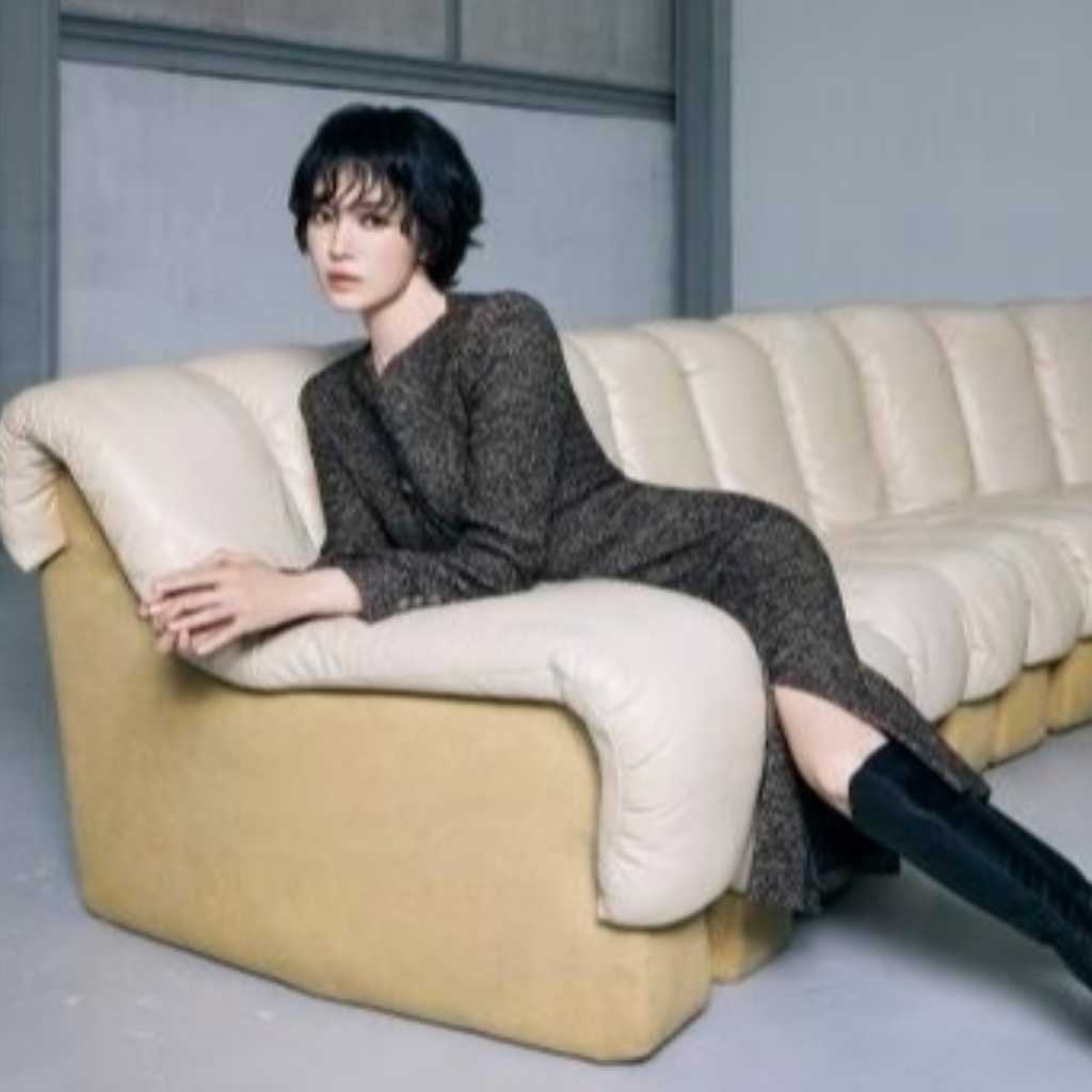 ソン・ヘギョ、洗練された大人の女性の魅力…冬の優雅さを描いた画報が公開