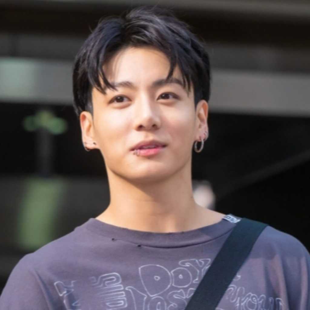 BTS ジョングク、着用した帽子の文言が思わぬ議論に…自ら謝罪「不注意だった」