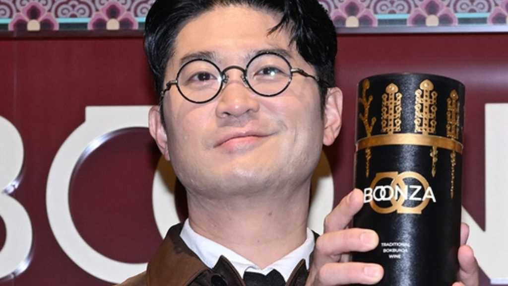 【PHOTO】Dynamic DuoのCHOIZA、伝統酒ブランド「BOONZA」ポップアップイベントに出席