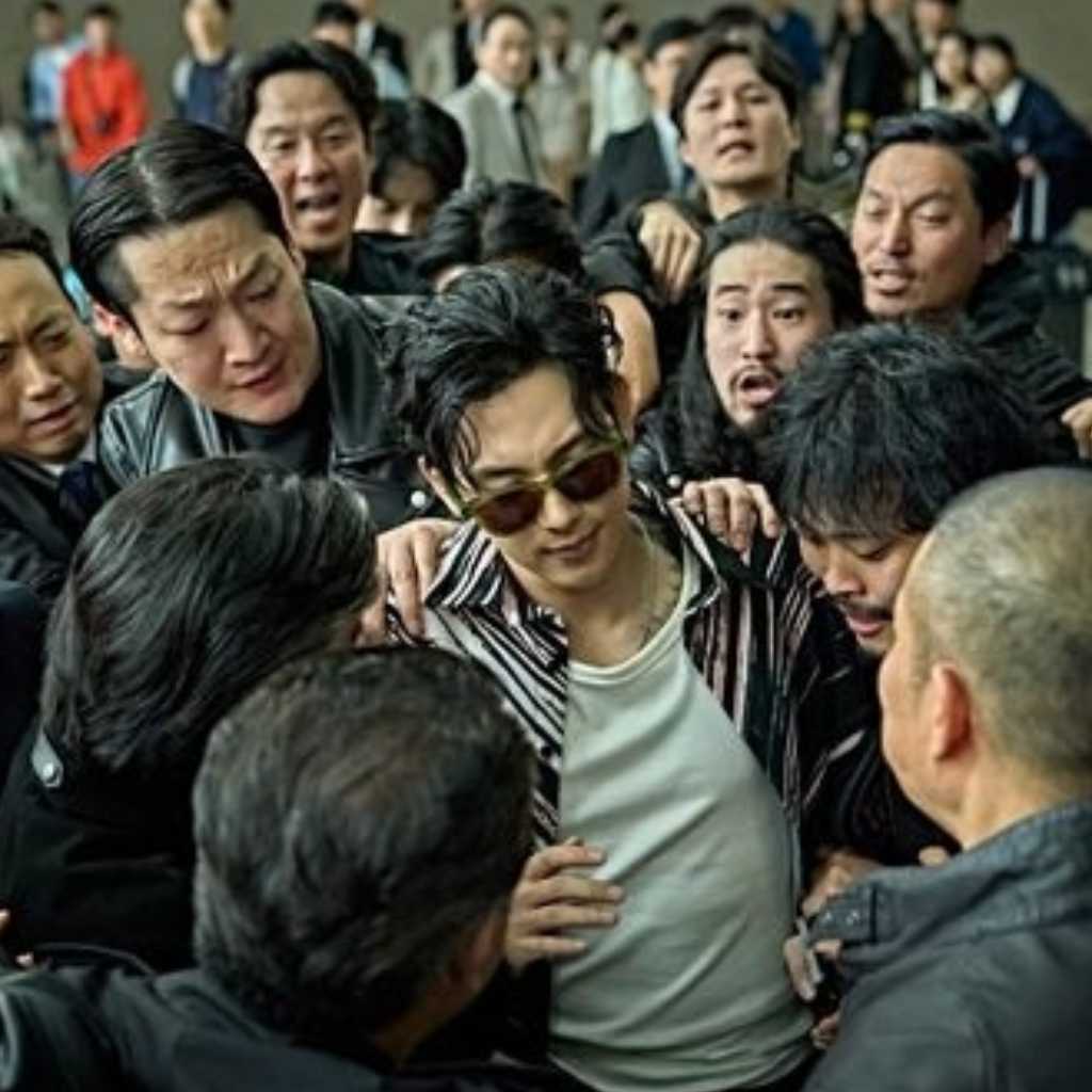 イム・シワン＆パク・ギュヨン＆チョ・ウジン出演のNetflix映画「カマキリ」大迫力のスチールカット公開