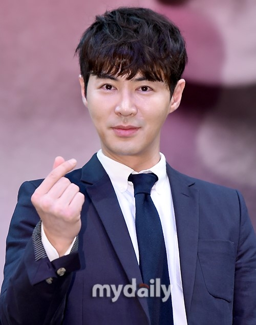 神話 チョンジン ドンワン所属の事務所と専属契約を締結 メンバーと同じ所属に Kstyle