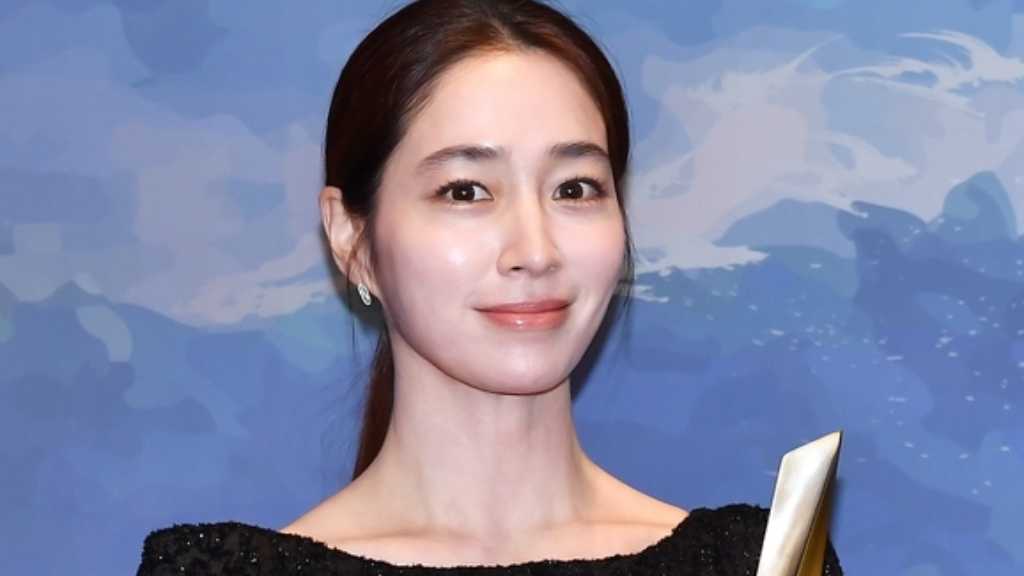 【PHOTO】イ・ミンジョン、OH MY GIRL ヒョジョンら「2026 大韓民国ファーストブランド大賞」に出席