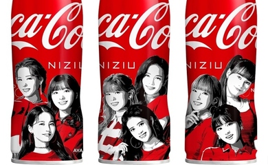 Niziu コカ コーラ オリジナルデザインボトルが登場 8月2日より全国で発売スタート Kstyle