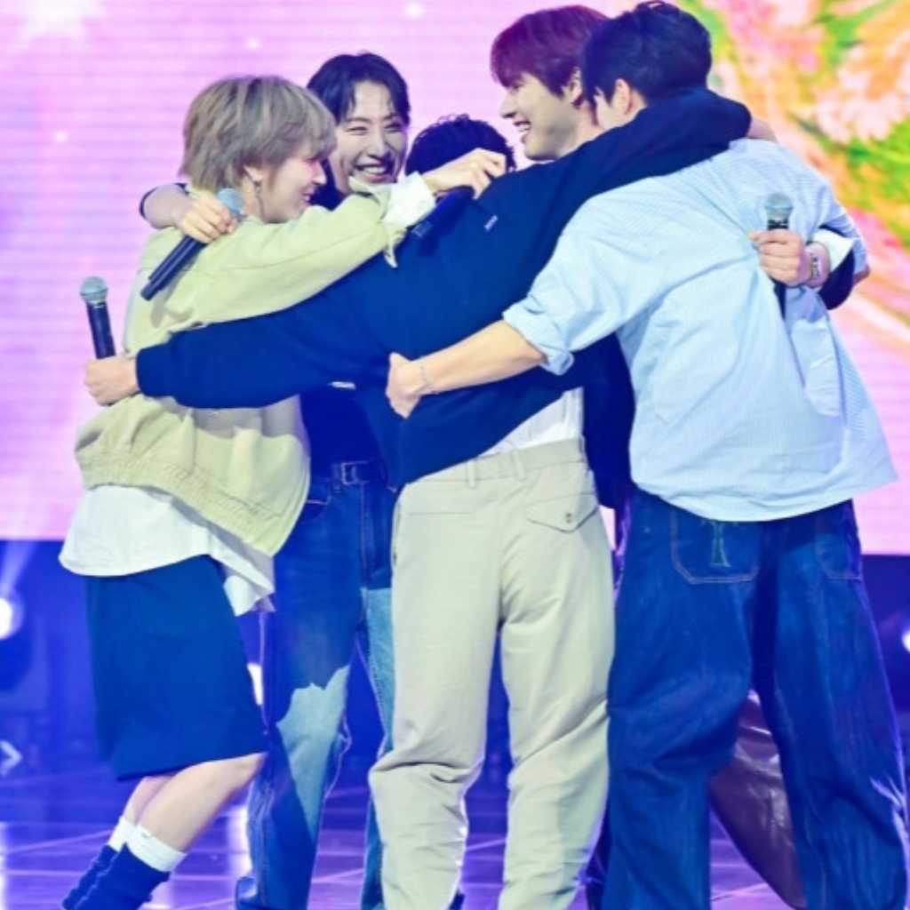 【PHOTO】ONEWE、7年越しの悲願…10/15放送の「SHOW CHAMPION」でデビュー後初の1位を獲得!