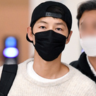 【PHOTO】ソン・ジュンギ、ドラマ「財閥家の末息子」のプロモーションを終えてシンガポールから帰国(動画あり)