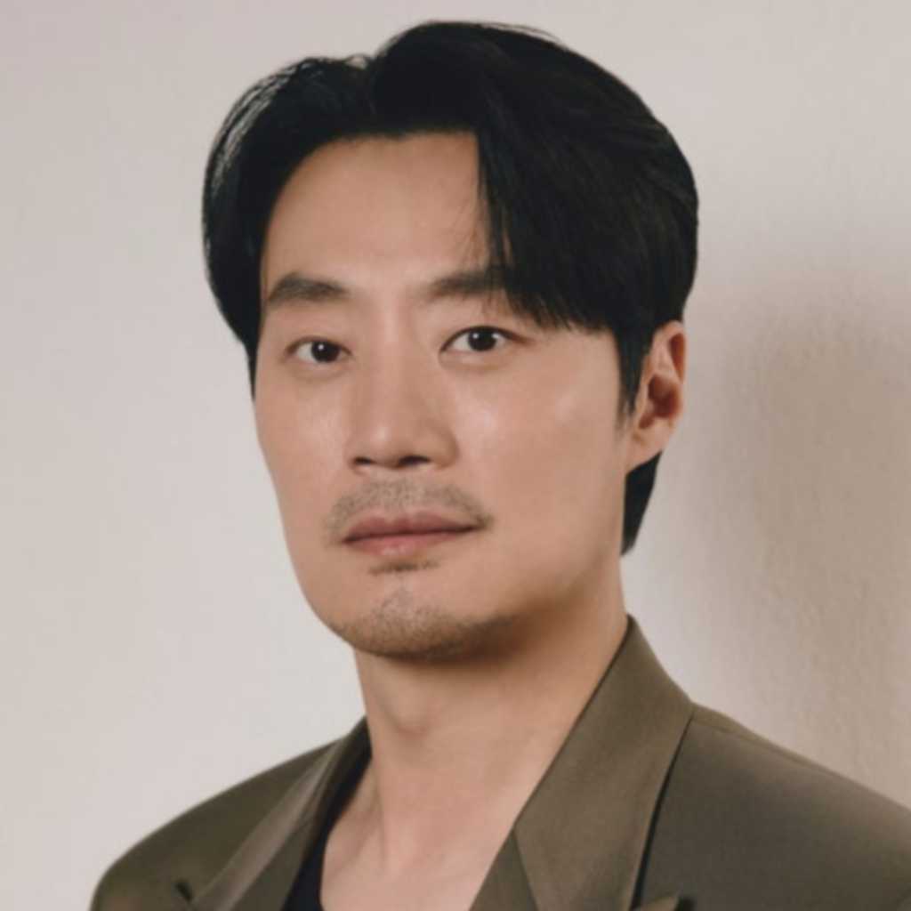 「かかし」イ・ヒジュン“これからもパク・ヘスと共に歳をとっていきたい”