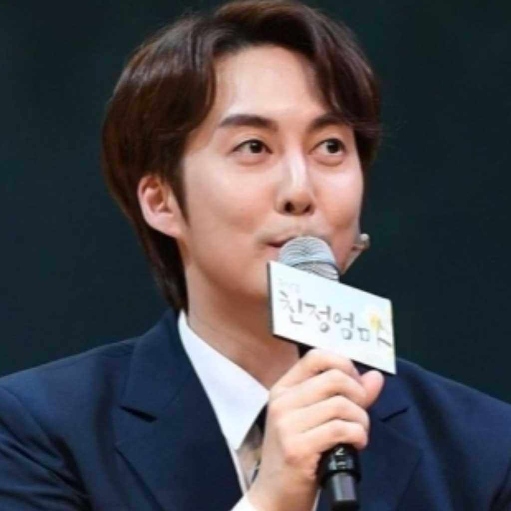 SS501末っ子キム・ヒョンジュン、愛犬との別れを報告「苦しくて痛い」