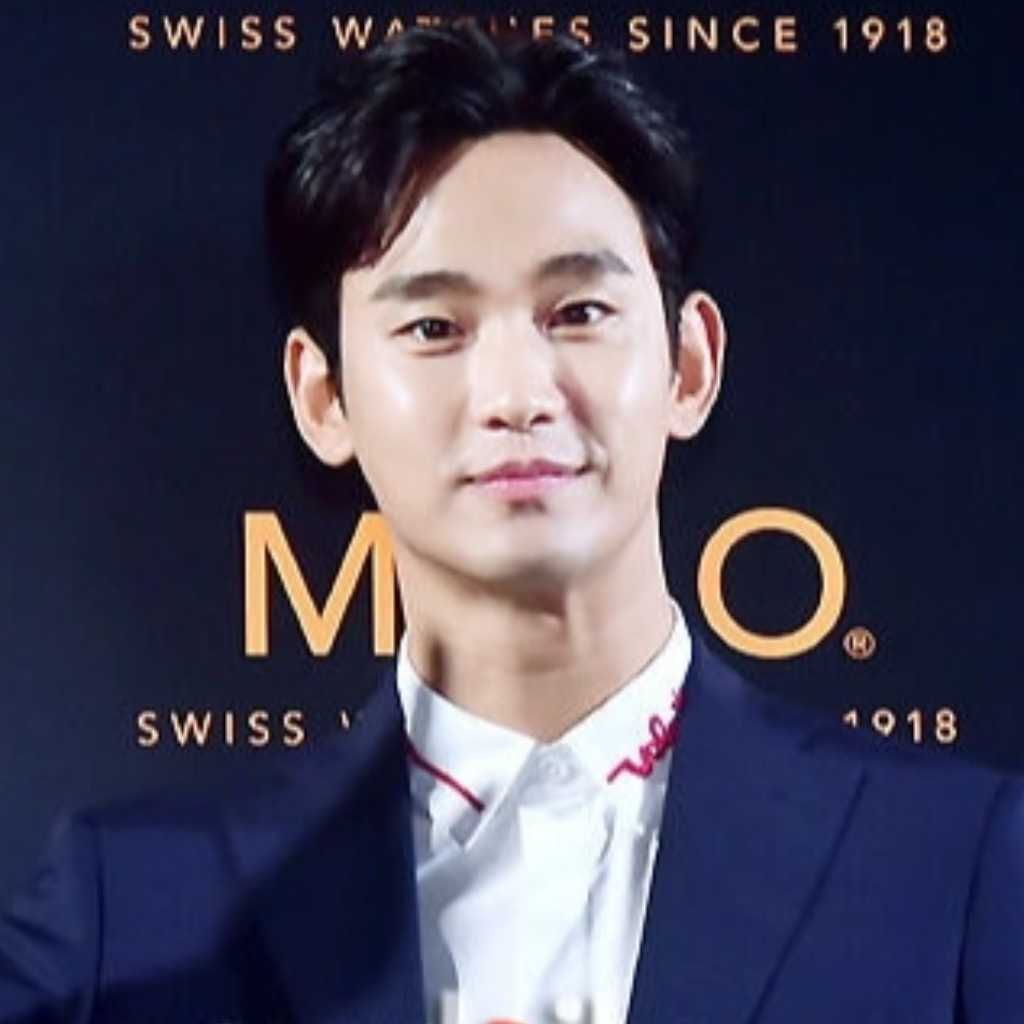 キム・スヒョンに対する名誉棄損の疑い…映画「リアル」の元監督、検察に送致