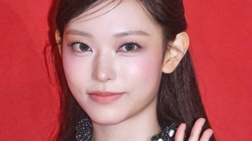 【PHOTO】NewJeans ヘリン、ブランド「DIOR」のイベントに出席…ADORに復帰後初の公式の場