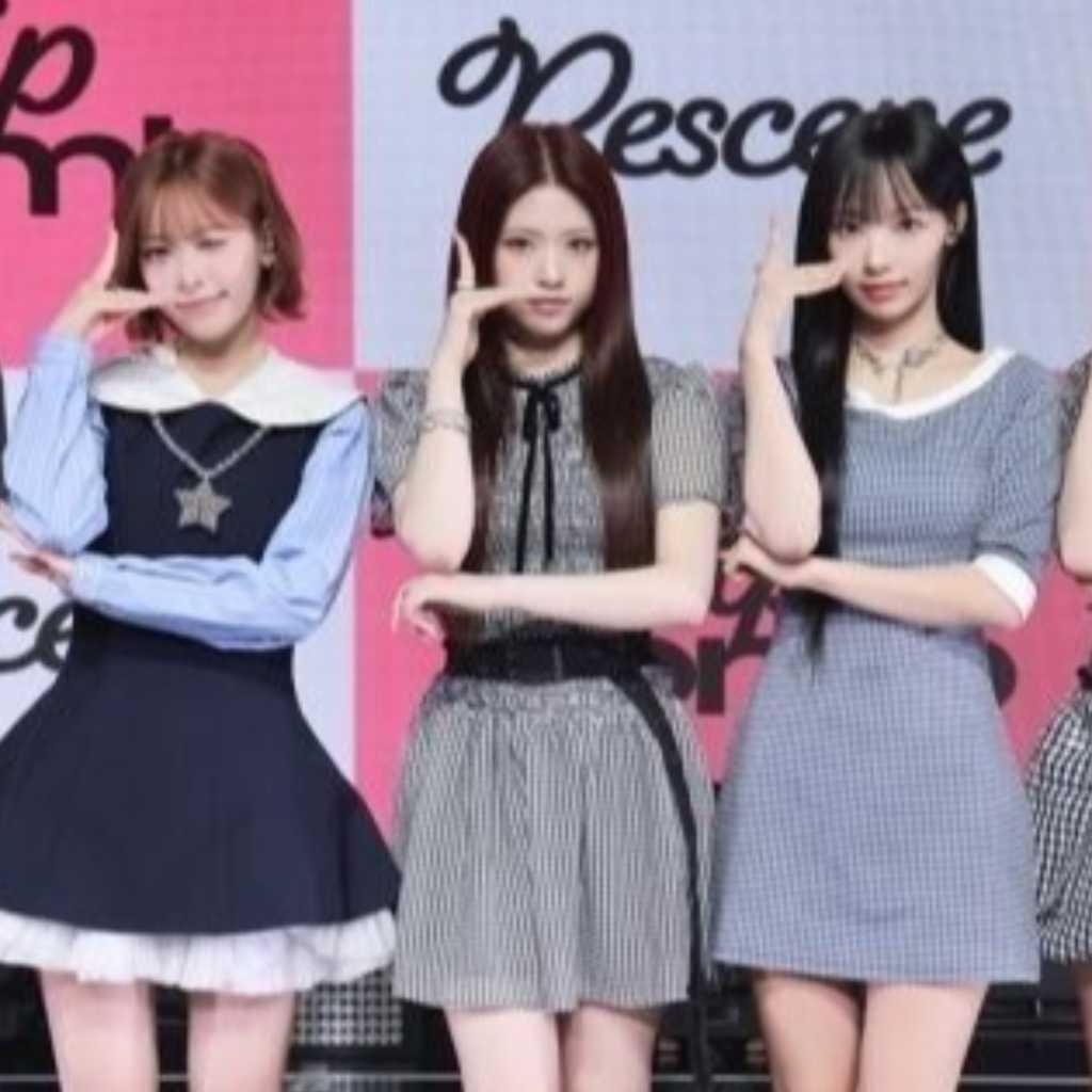 RESCENEの楽曲が異例のチャート逆走!日韓メンバーがギャル姿で披露した“コジェ!ヤッホー”が大バズリ(動画あり)