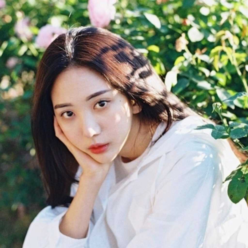 “28歳で死去”故オ・ヨアンナさんの実母、韓国MBC前でハンストを決行…涙でいじめ被害への謝罪を要求