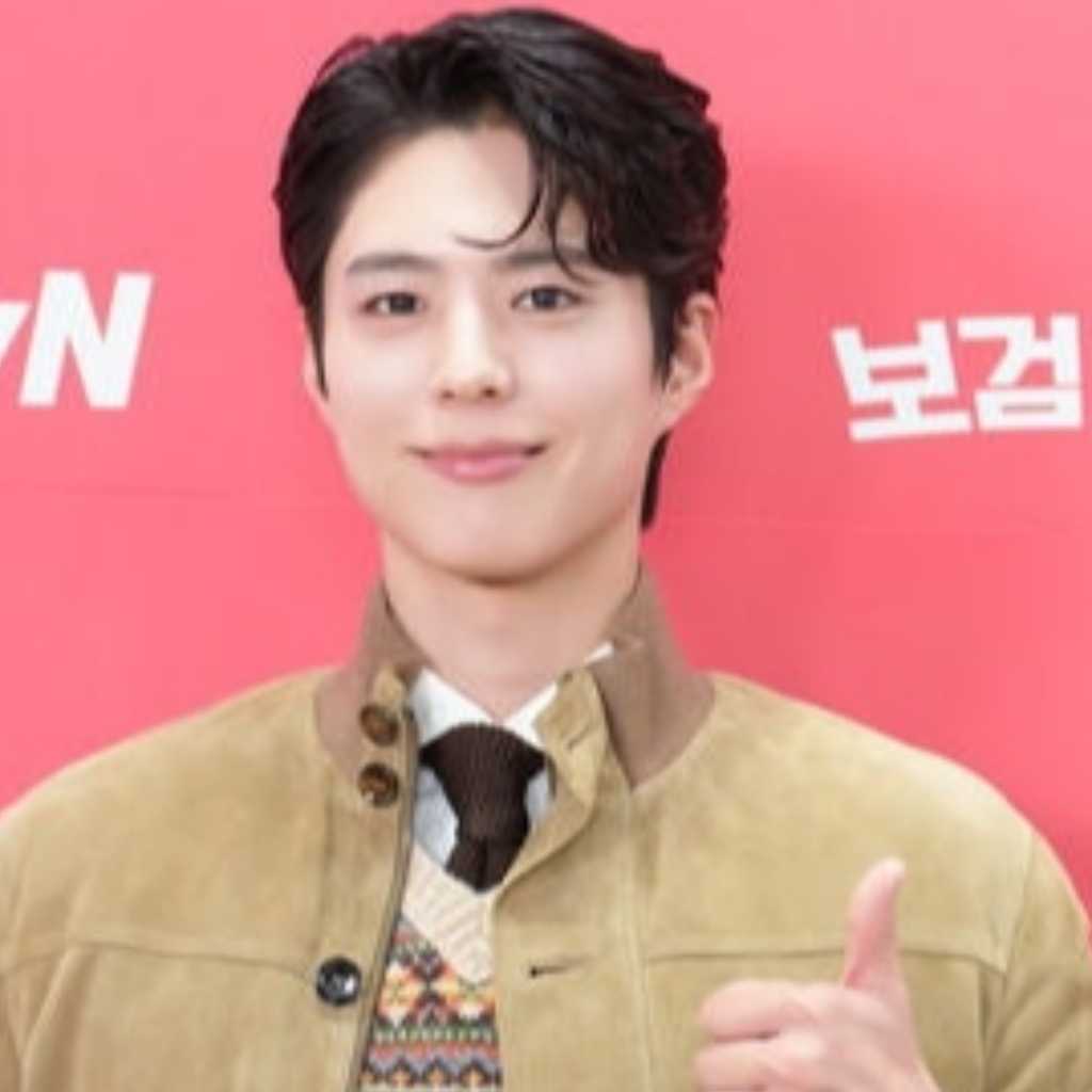 パク・ボゴム、クァク・ドンヨン&制作陣の髪をカットも!番組に懸ける思いを語る「夜遅くまで練習していた」