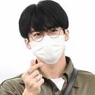 【PHOTO】PENTAGON イェンアン、個人スケジュールのため中国へ出国…爽やかなメガネ姿（動画あり）